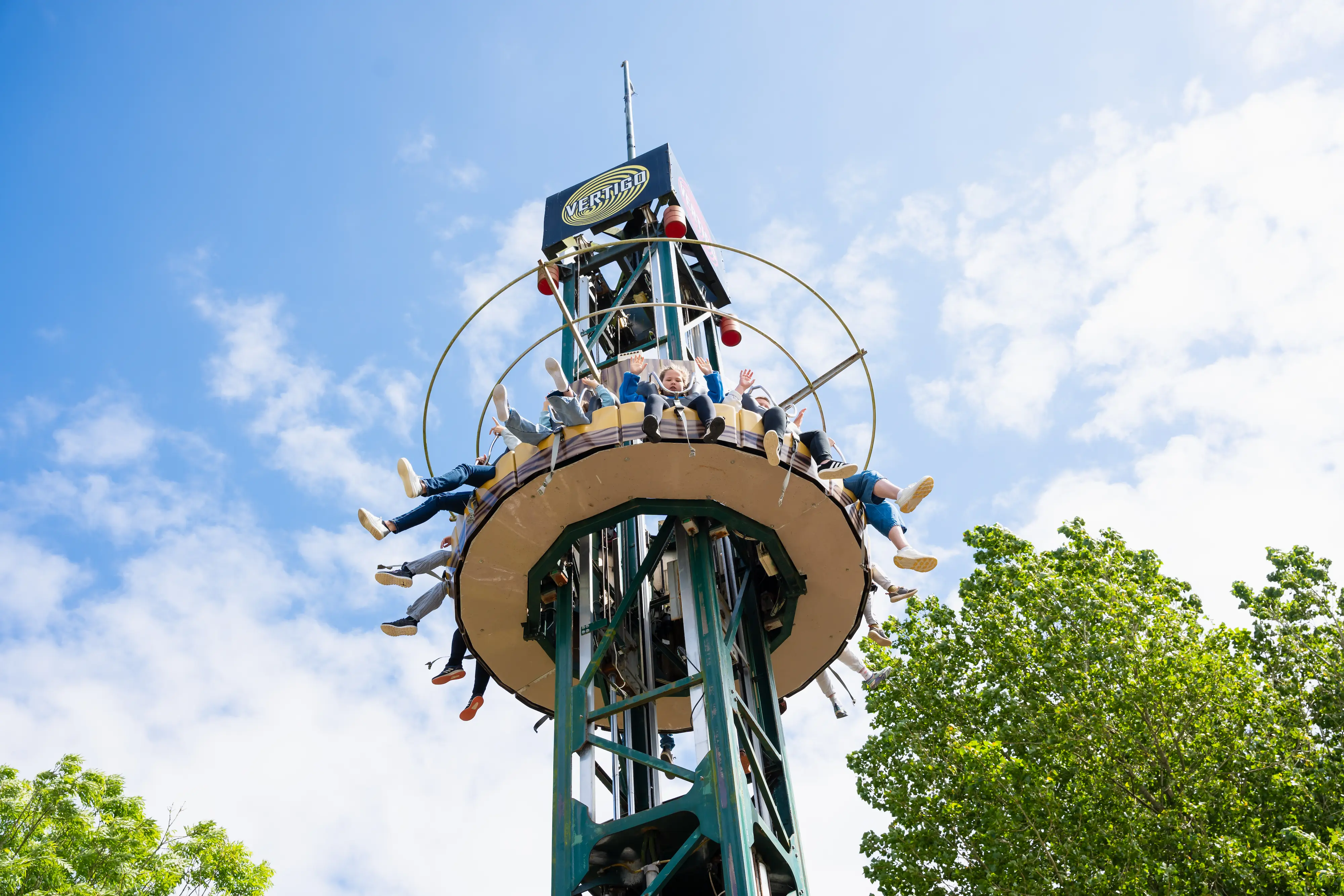 Vertigo ride